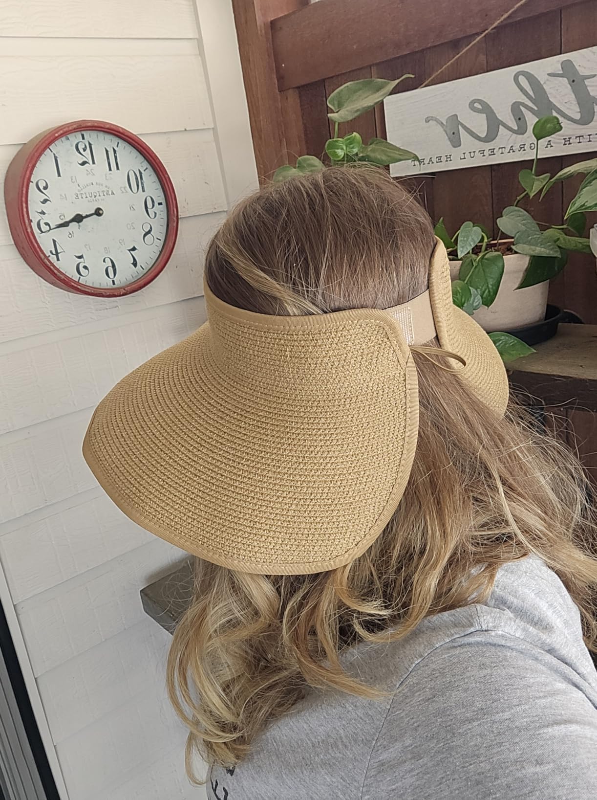 Brisa | Wide Brim Straw Ponytail Visor Hat UPF 80+ Foldable - mildlymama