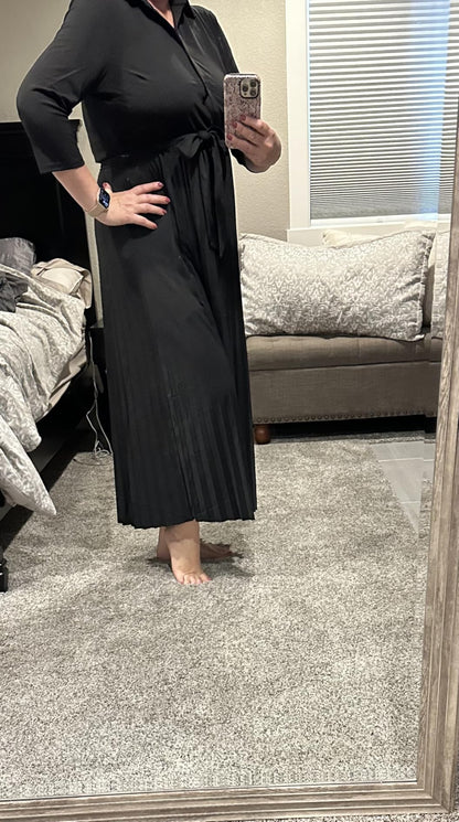 Clarisse | V - Neck 3/4 Sleeve Button - Down Pleated Maxi Dress with Belt & Pockets - mildlymama