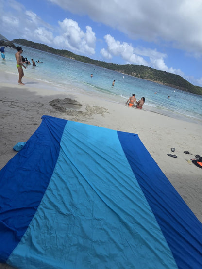 Mila™ | Sandproof Beach Blanket with Corner Pockets - mildlymama