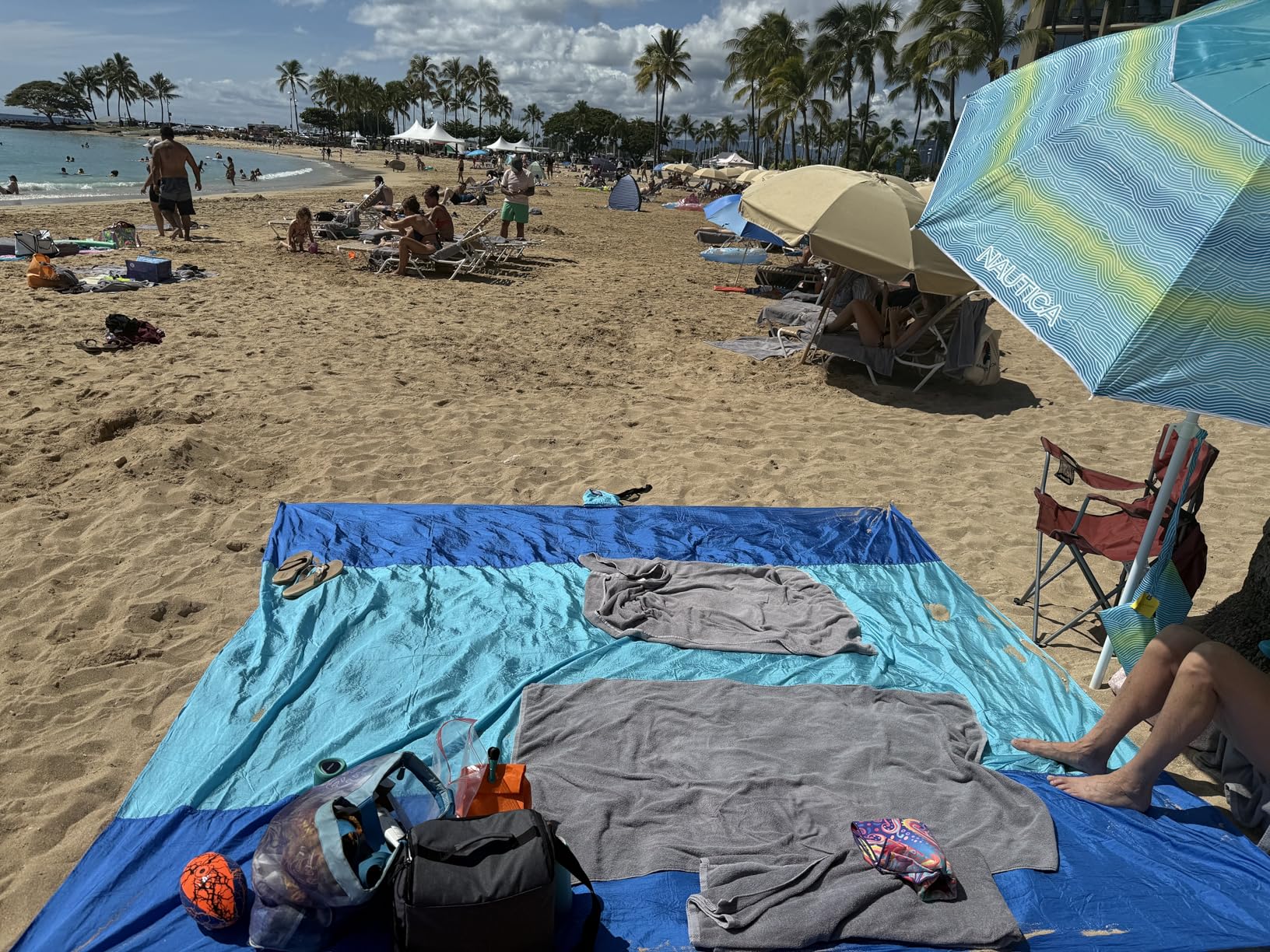 Mila™ | Sandproof Beach Blanket with Corner Pockets - mildlymama