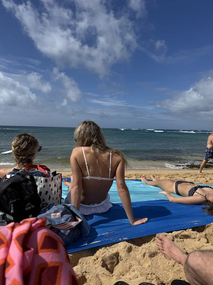 Mila™ | Sandproof Beach Blanket with Corner Pockets - mildlymama