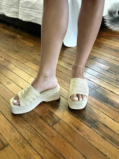Remi | Slip - On Flatform Espadrille Open Toe Sandals with Braided Jute Sole - mildlymama