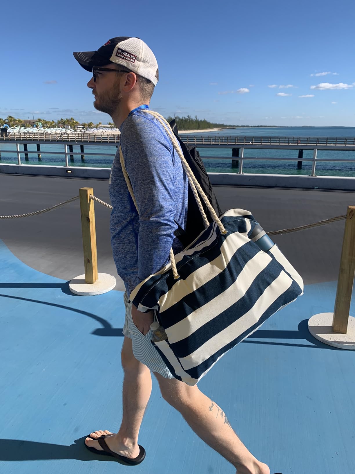 Shore | Large Waterproof Sandproof Beach Tote Bag with Zipper & 3 Pockets - mildlymama