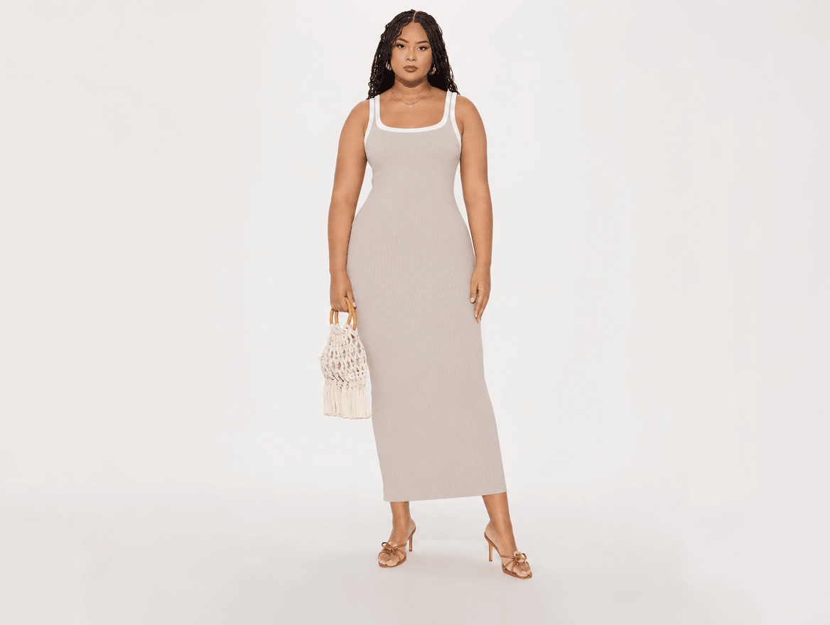 Sienna™ | Square Neck Bodycon Midi Dress - mildlymama
